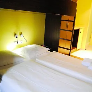 ** Hotel Bridge Deutschland